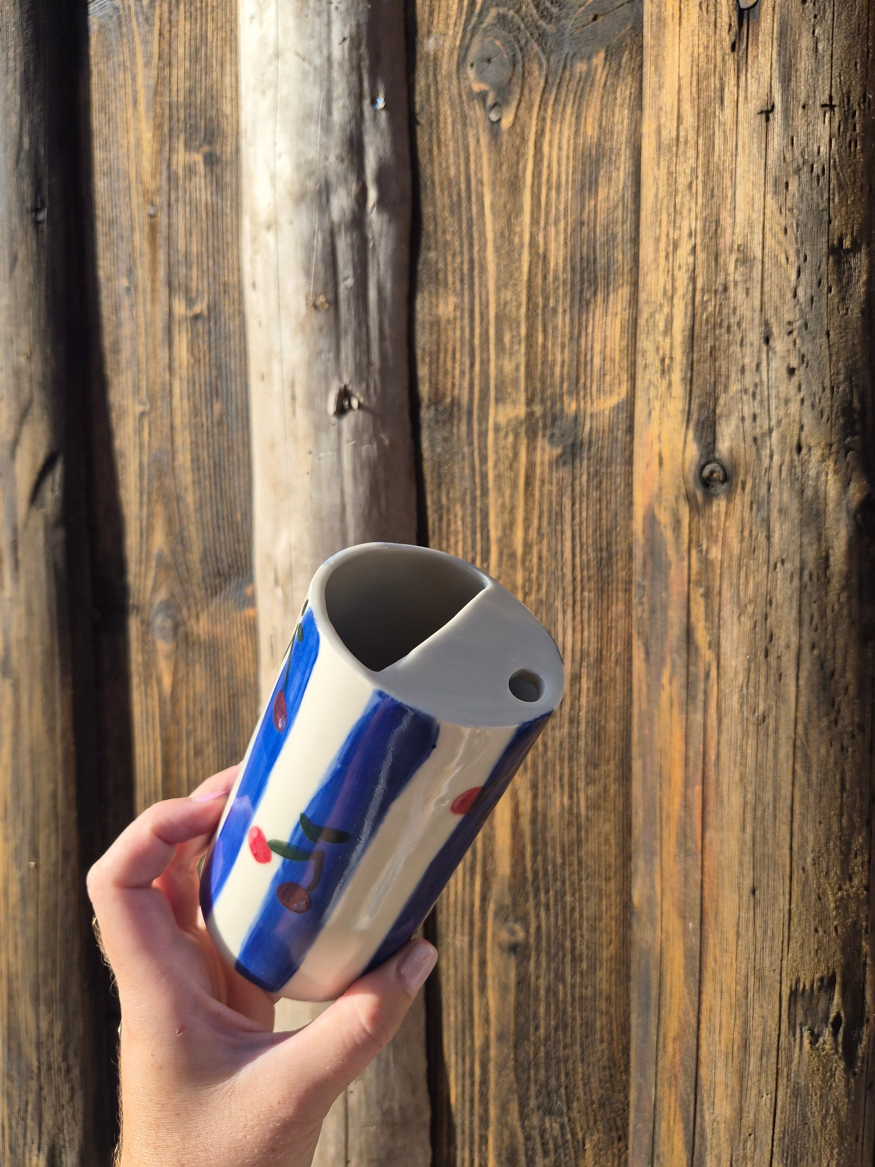 Travel cup